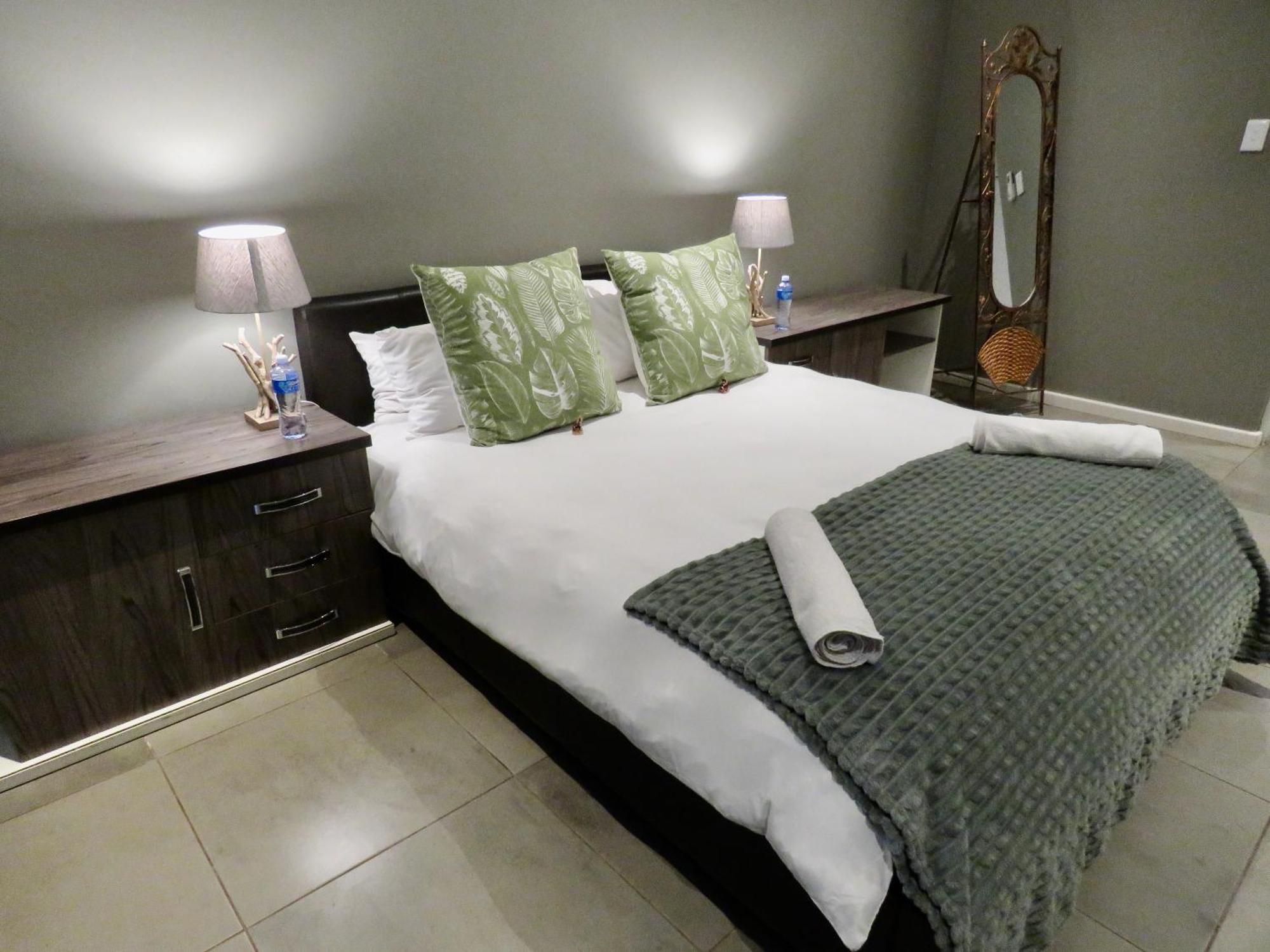 The Executive - Exclusive Self-Catering Apartments - Ezulwini Exterior foto